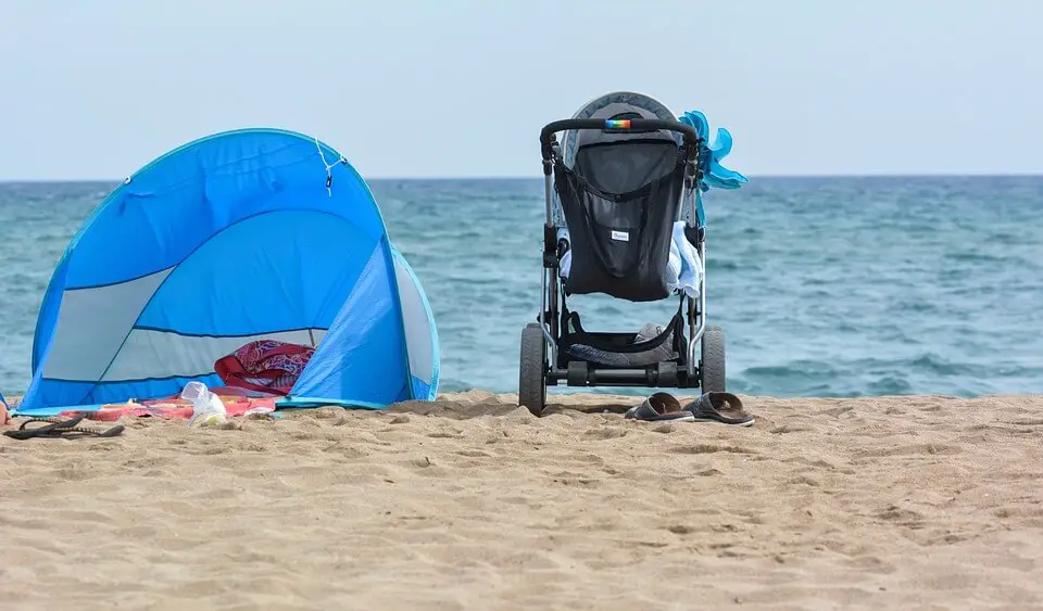 What Stroller is Best for the Beach